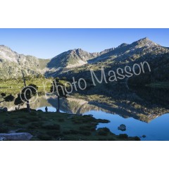 Néouvielle, lac d'Aumar au petit matin